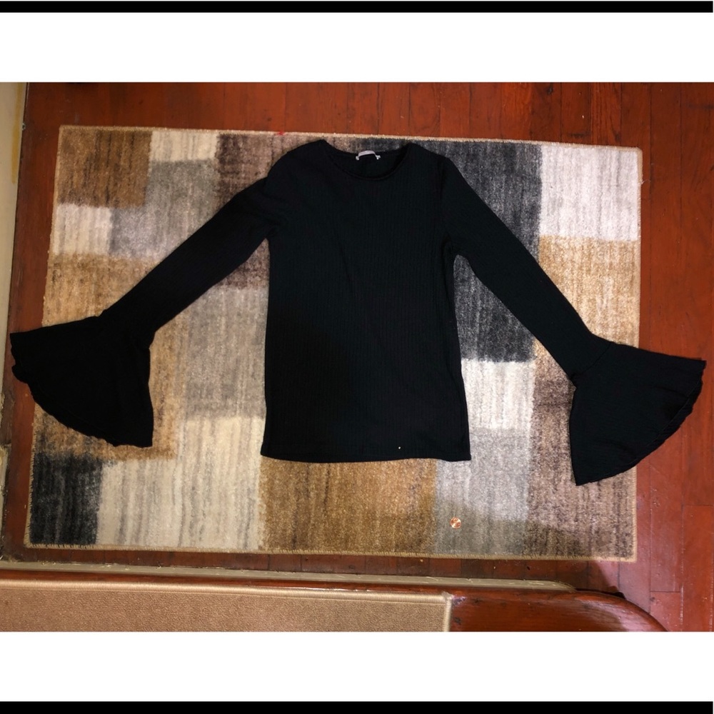 'ZARA' Bell Sleeve Sweater